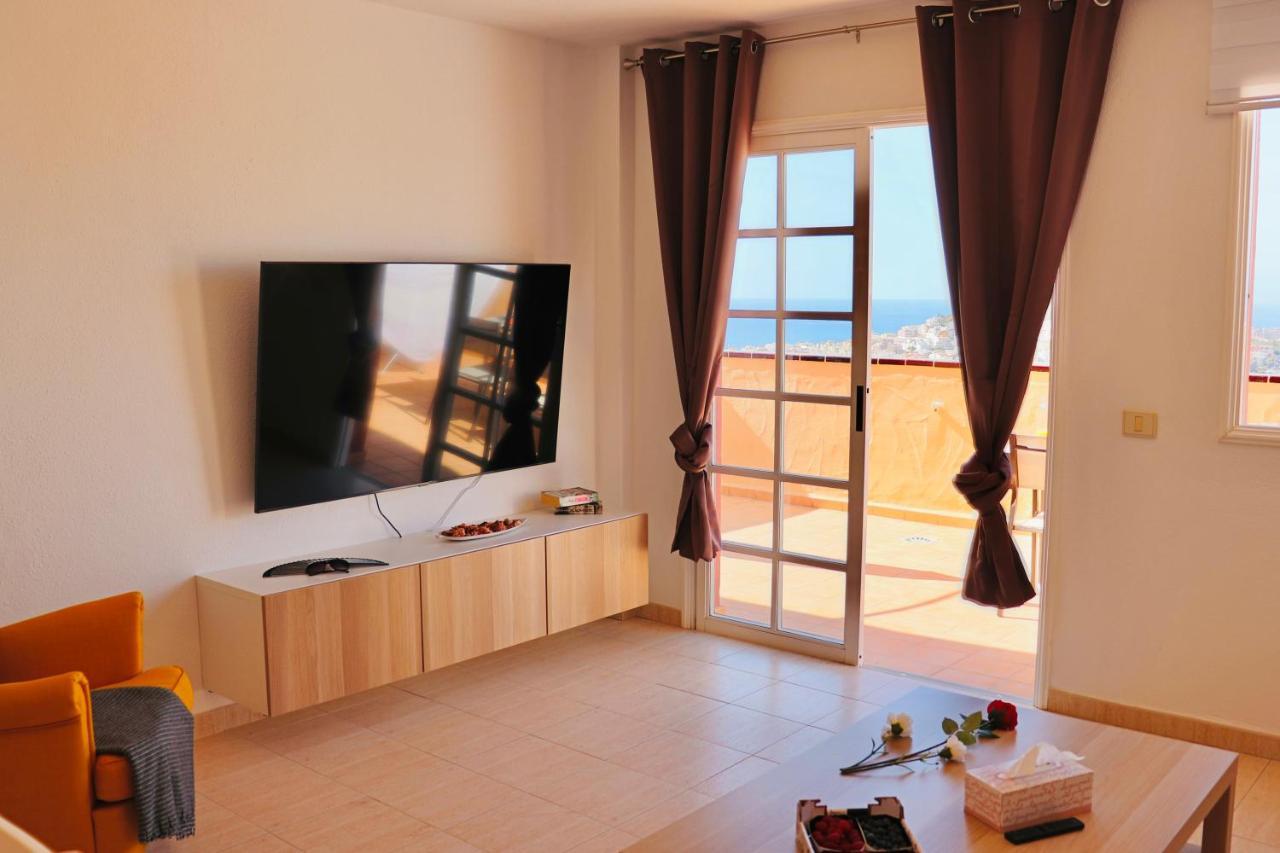 Sunset In The Heights Ocean View - Heated Pool Apartamento Los Cristianos  Exterior foto