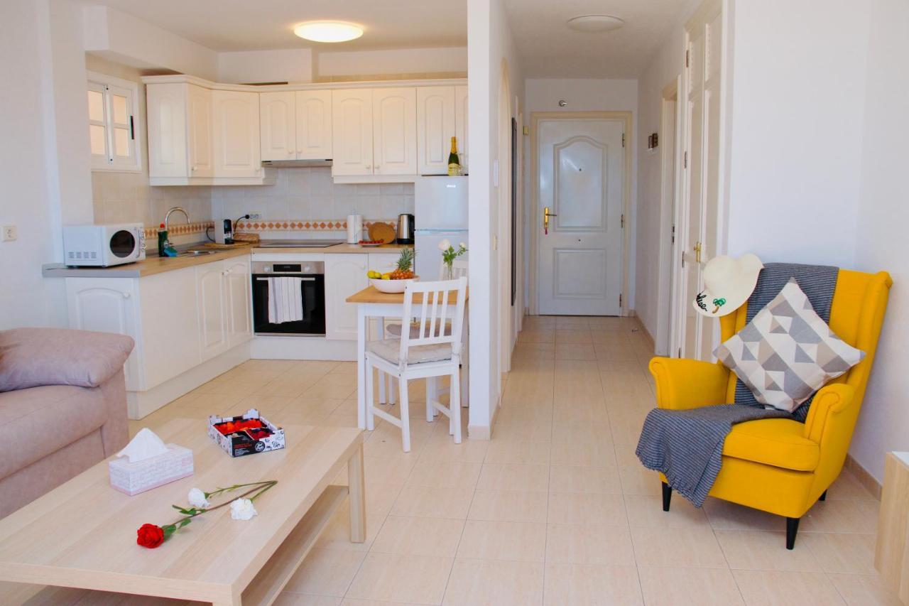 Sunset In The Heights Ocean View - Heated Pool Apartamento Los Cristianos  Exterior foto