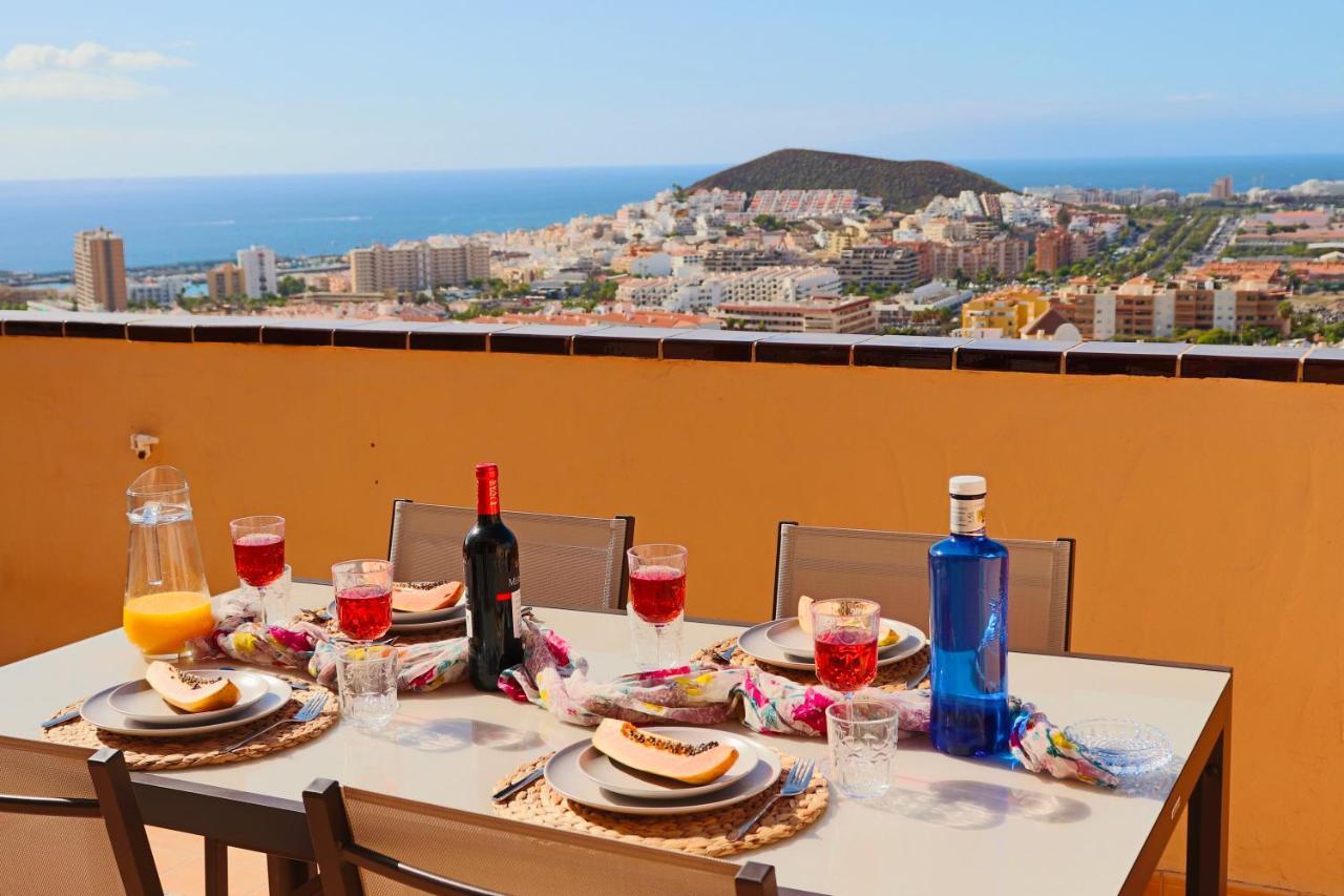 Sunset In The Heights Ocean View - Heated Pool Apartamento Los Cristianos  Exterior foto