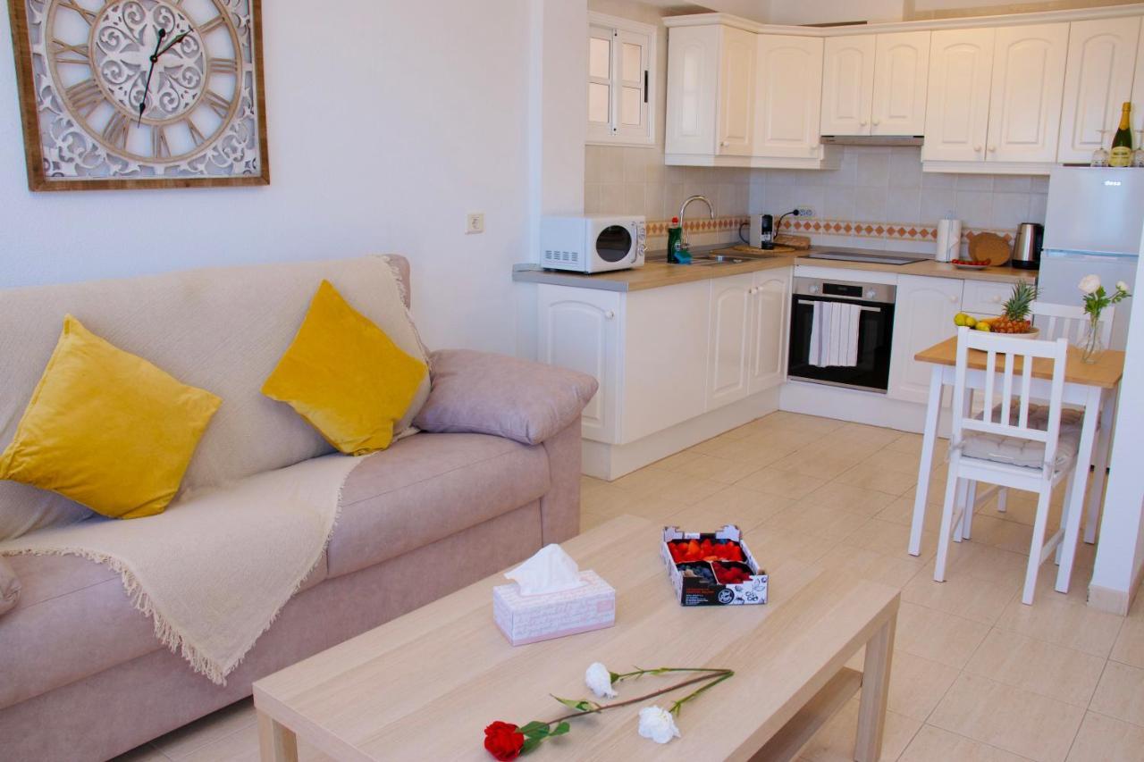 Sunset In The Heights Ocean View - Heated Pool Apartamento Los Cristianos  Exterior foto